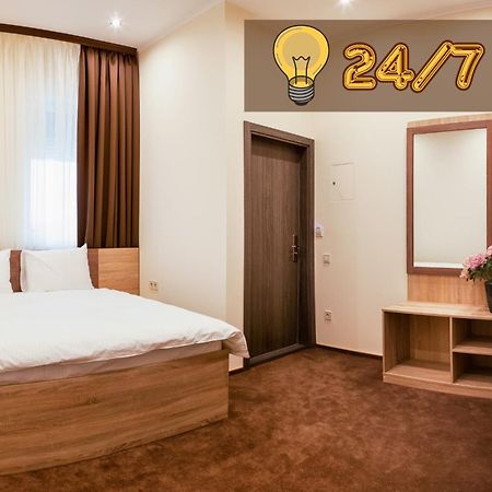 Twin Apart Hotel Kijev Kültér fotó
